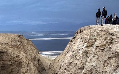 An illustrative photo of hikers overlooking the Dead Sea  (photo credit: Yossi Zamir/Flash90)