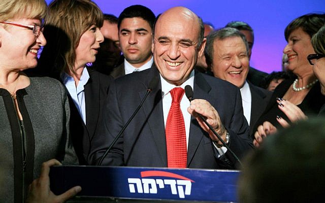 Shaul Mofaz delivers his Kadima victory speech in the early hours of Wednesday morning. (photo credit:Yosef/Flash90)