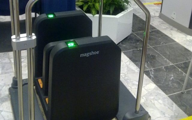 A MagShoe system in operation at an airport (photo credit: Courtesy) A MagShoe system in operation at an airport (photo credit: Courtesy)