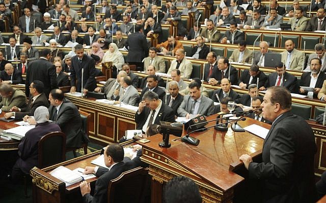 Egypt's parliament unanimously voted to expel the Israeli ambassador. (photo credit: AP) Egypt's parliament unanimously voted to expel the Israeli ambassador. (photo credit: AP)