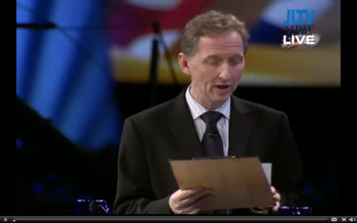 David Horovitz, Founding Editor of Times of Israel, moderating a debate at the AIPAC conference. (photo credit: image capture) David Horovitz, Founding Editor of Times of Israel, moderating a debate at the AIPAC conference. (photo credit: image capture)