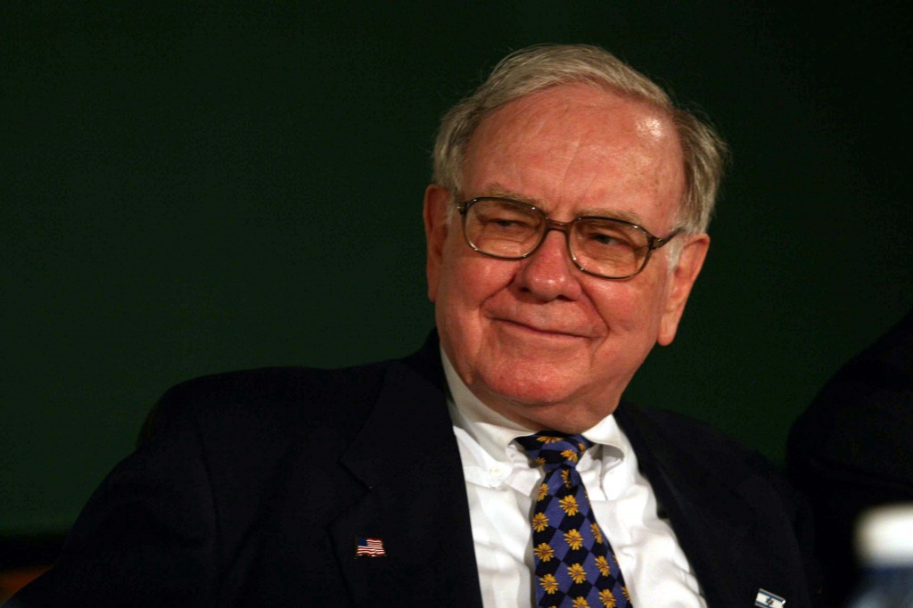 Warren Buffett is trying to raise $200 million in Israel Bonds 