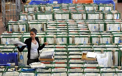 Mail is sorted in Israel (photo credit: Yossi Zeliger/Flash 90)