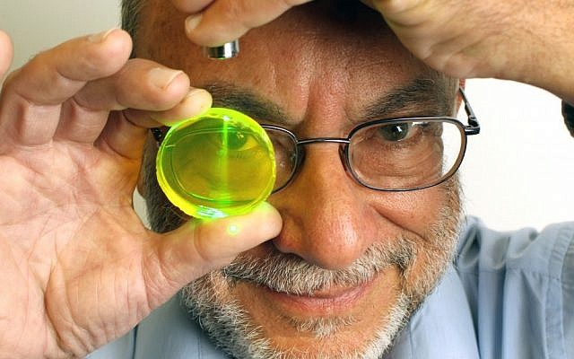 Prof. David Avnir of  Hebrew University's Institute of Chemistry at the Faculty of Science developed  Sol-Gel Technology, used in the fields of optics, catalysis, sensing, polymers, biochemistry and pharmacy. (Photo credit: Nati Shohat/Flash90)