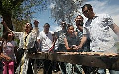 A family barbecue in Jerusalem's Sacher Park last April (photo credit: Kobi Gideon/Flash90)