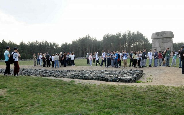 Students at the Treblinka memorial site (photo credit: Yossi Zeliger/Flash90)