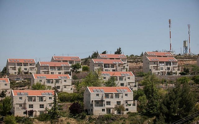 The Ulpana outpost, adjacent to Beit El in the West Bank (photo credit: Noam Moskowitz/Flash90)