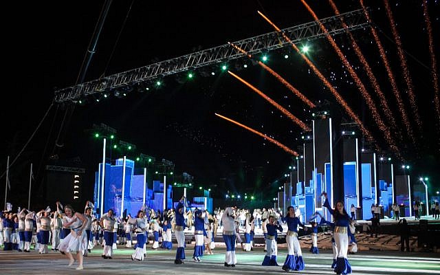 Final rehearsal takes place on Monday for the Independence Day Ceremony at Mount Herzl (photo credit: Noam Moskowitz/Flash90)
