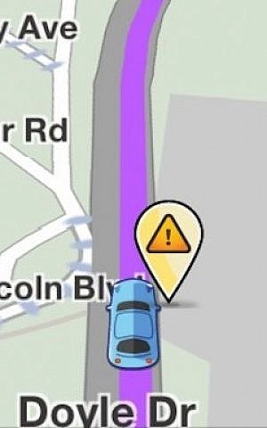 Waze navigation screen (photo credit: Courtesy)
