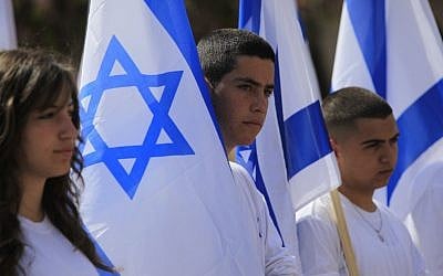 A high school Yom Hazikaron ceremony (photo credit: Tsafrir Abayov/Flash 90)
