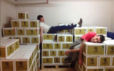 Dani (left) and Itzik in their storeroom (Courtesy Shapiro Beer)