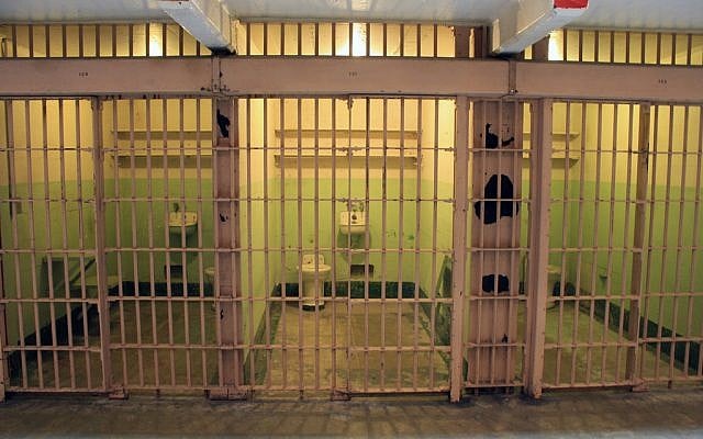 Illustrative photo of a US prison (CC BY miss_millions/flikr) Illustrative photo of a US prison (CC BY miss_millions/flikr)
