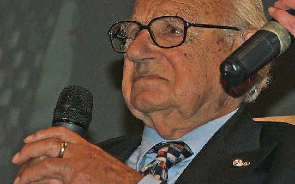 Sir Winton (photo credit: CC-BY-SA Hynek Moravec, Wikimedia Commons)