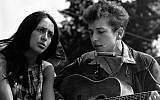 Bob Dylan and Joan Baez at the March on Civil Rights rally in 1963. (US State Department via Wikimedia Commons)