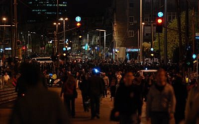 Night life on Ibn Gvirol Street in Tel Aviv. (photo credit: Gili Yaari/Flash 90)