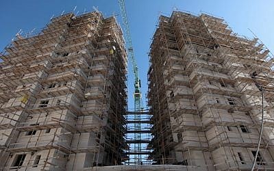 A building project in Jerusalem (photo credit: Kobi Gideon/Flash90)