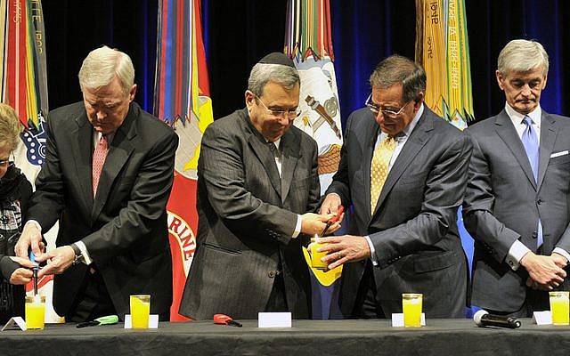 Barak (second left) and Panetta (second right) during a memorial ceremony in Washington, April 19 (photo credit: Ministry of Defense/Flash90) Barak (second left) and Panetta (second right) during a memorial ceremony in Washington, April 19 (photo credit: Ministry of Defense/Flash90)