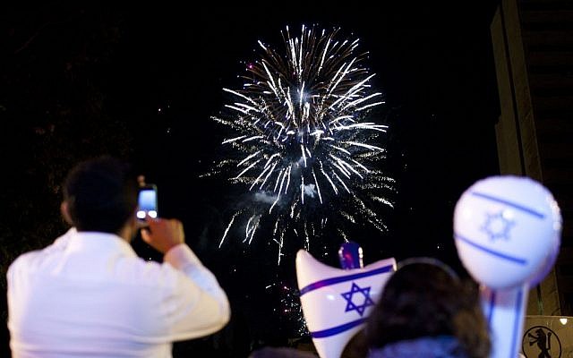 Fireworks in Jerusalem April 25, 2012 as the country marks the 64th anniversary of its independence (photo credit: Yonatan Sindel/Flash90)