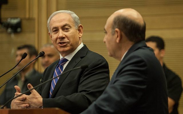 Bibi and Shaul Mofaz explaining their decision to create a unity government (photo credit: Uri Lenz/Flash90)