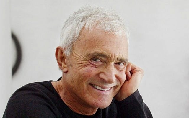 Vidal Sassoon (photo credit: Damian Dovarganes/AP) Vidal Sassoon (photo credit: Damian Dovarganes/AP)