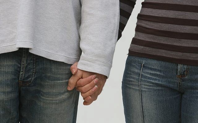 Illustrative photo of a couple. (Yossi Zamir/Flash90)