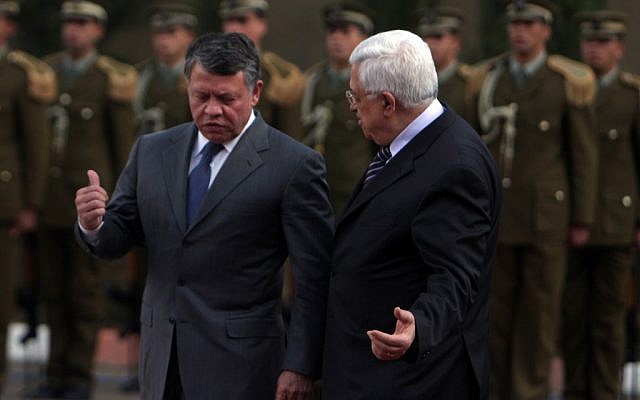 King Abdullah of Jordan (left) meets with Palestinian President Mahmoud Abbas in Ramallah last November (photo credit: Issam Rimawi/Flash90)