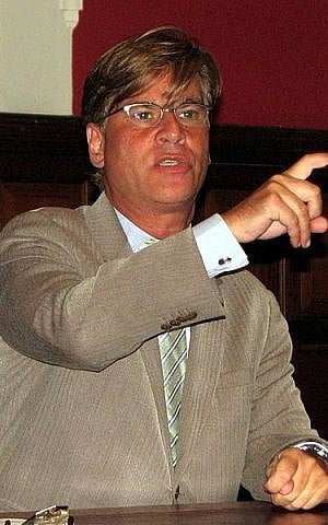 Aaron Sorkin (photo credit: CC-BY-SA Pruneau, Wikimedia Commons)
