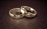 A pair of wedding rings (CC BY-Jeff Belmonte, Wikimedia Commons)