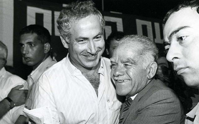 Yitzhak Shamir with Benjamin Netanyahu in 1986. (photo cedit: Moshe Shai/Flash90) Yitzhak Shamir with Benjamin Netanyahu in 1986. (photo cedit: Moshe Shai/Flash90)