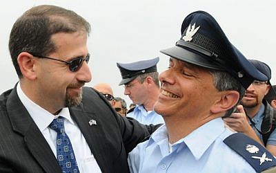 Israel Air Force Chief, Maj. Gen. Amir Eshel with American Ambassador Dan Shapiro (photo credit: Yossi Zeliger/Flash90)