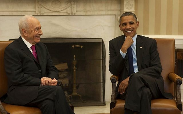 Shimon Peres, left, and Barack Obama. (photo credit: Amos Ben Gershom/GPO/Flash90)