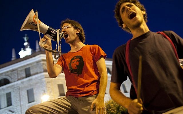 Protesters in Jerusalem Sunday night. (photo credit: Yonatan Sindel/Flash90)