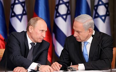 Prime Minister Benjamin Netanyahu holds a joint press conference with Russian President Vladimir Putin at Netanyahu's residence in Jerusalem on June 25, 2012. (photo credit: Marc Israel Sellem/POOL/FLASH90)