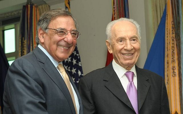 US Secretary of Defense Leon Panetta, left, and President Shimon Peres at the Pentagon on Monday. (photo credit: Amos Ben Gershom)