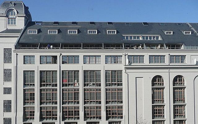 Paris Diderot University (photo credit: CC--BY-SA-PiRRo/maN/Wikipedia Commons)