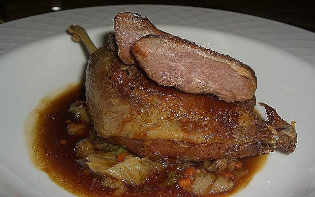 Chicken Breast (Photo Credit:CC By-SA,avlxyz/Flickr)