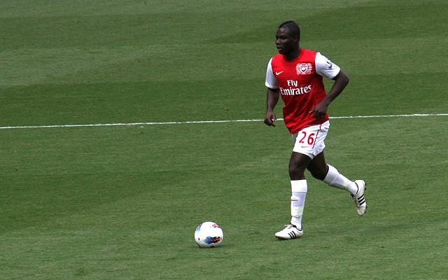 Arsenal player Emmanuel Frimpong in a game last year. (photo credit: CC BY, Ronnie Macdonald, Flickr) Arsenal player Emmanuel Frimpong in a game last year. (photo credit: CC BY, Ronnie Macdonald, Flickr)