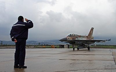 Saluting the takeoff of a jet from the Ramat David air force base (photo credit: Ofer Zidon/Flash90)