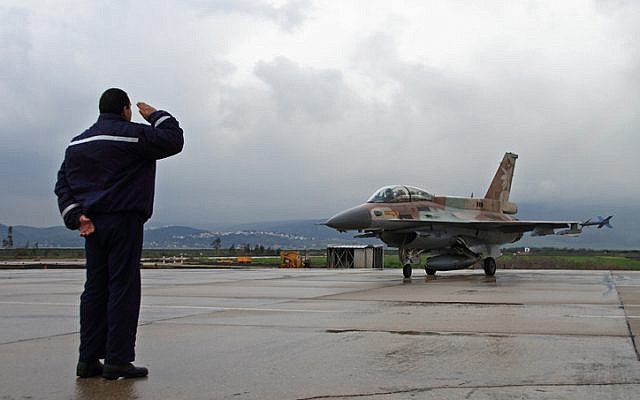 Saluting the takeoff of a jet from the Ramat David air force base (photo credit: Ofer Zidon/Flash90) Saluting the takeoff of a jet from the Ramat David air force base (photo credit: Ofer Zidon/Flash90)