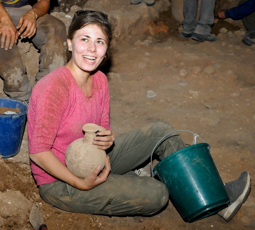A digger at Gath. With 150 workers and a unique array of scientific tools, the dig has become one of the country's leading excavations (photo credit: Courtesy of the Tell es-Safi/Gath Archaeological Project)