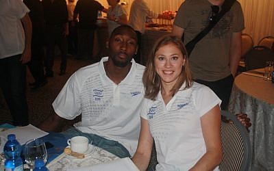 Jillian Schwartz (right) and Donald Sanford (photo credit: Aaron Kalman/Times of Israel)