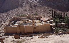 Monastery at St. Catherine in the Sinai desert, believed by many to be the site of biblical Mount Sinai (photo credit: CC BY-SA 3.0, by Gerard Janot, Wikimedia Commons)