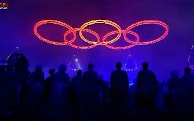 The fiery rings of the Olympics during the opening ceremony on Friday July 27 (image capture Channel1)
