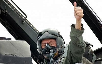 Solomon Passy aboard an F-16 in 2007 (photo credit courtesy: Solomon Passy)
