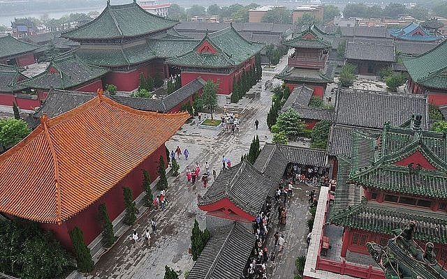 Kaifeng (Photo Credit:CC BY-SA,drnantu/Flickr) Kaifeng (Photo Credit:CC BY-SA,drnantu/Flickr)