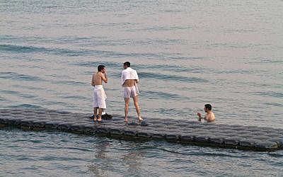 Swimmers in the Sea of Galilee (illustrative photo: Doron Horowitz/Flash90)