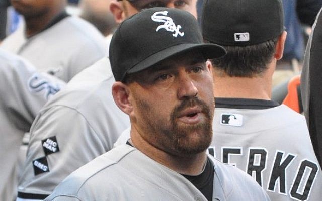 Kevin Youkilis,  Jewish New York Yankees infielder (CC BY Joe Bielawa/WIkipedia)