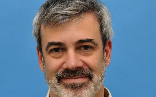Prof. Eli Sprecher (Photo credit: Tel Aviv Sourasky Medical Center)