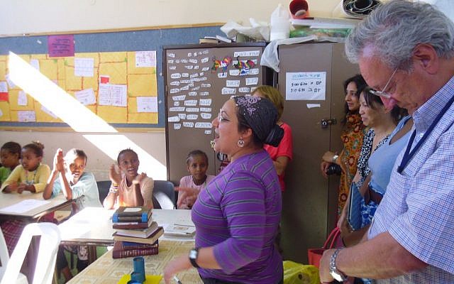 Civil rights leader Rev. Dr. C. Welton Gaddy, President, Interfaith Alliance, at an immigration absorption center in Safed during a Project Interchange/AJC seminar in Israel (photo credit: Courtesy AJC)
