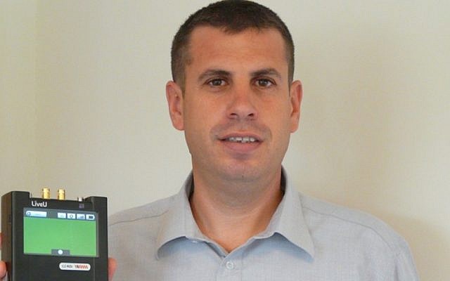 LiveU CEO Samuel Wasserman with the company's LU40i Video Uplink Solution (Photo credit: Courtesy) LiveU CEO Samuel Wasserman with the company's LU40i Video Uplink Solution (Photo credit: Courtesy)